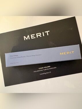 MERIT Clean Volume Tubing Mascara